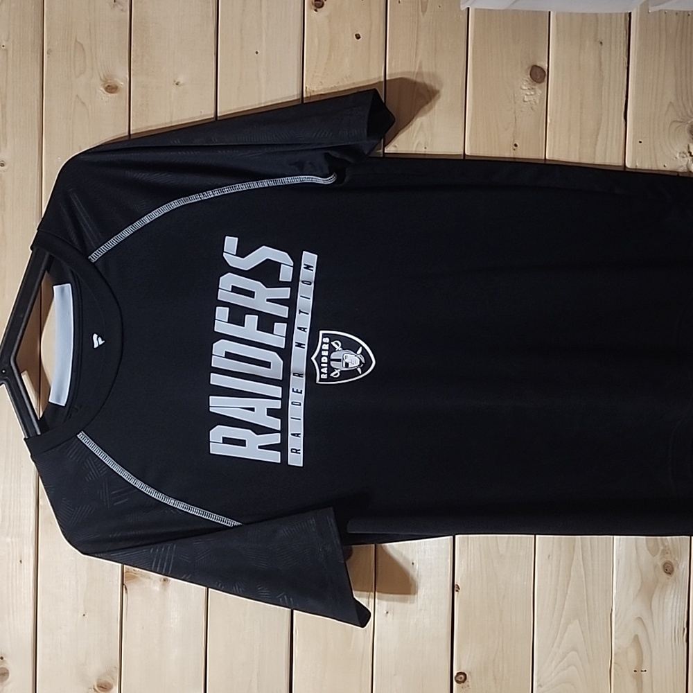 Raiders T-Shirt  Fanatics NFL Size Large
